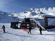 Zeblasbahn - 6er Hochgeschwindigkeits-Sesselbahn (kuppelbar) mit Abdeckhauben