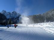 Lanzenbeschneiung im Skigebiet Dachstein West