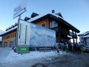 Große Informationstafel in Tonale