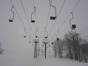 Alte Einersesselbahn im Skigebiet Kagura