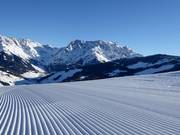Perfekte Pistenpräparierung vor dem Hochkönig