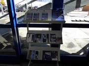 Pistenpläne und Informationen sind in mehreren Sprachen verfügbar