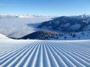 Perfekt präparierte Piste im Skigebiet Galsterberg