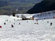 Mittelschwere Abfahrt am Idealhanglift