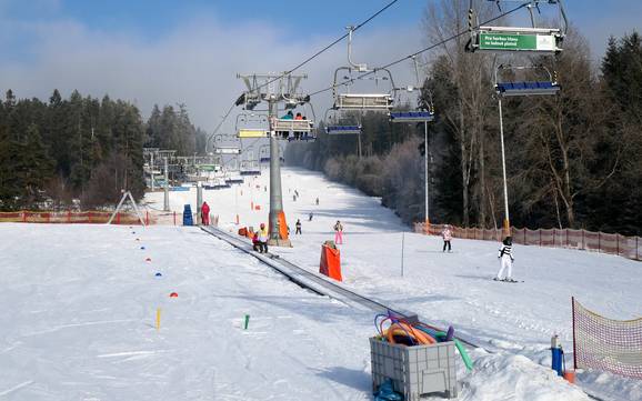 Skigebiete für Anfänger in der Südböhmischen Region (Jihočeský kraj) – Anfänger Lipno