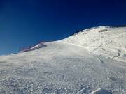 Schwarze Grubengrat Piste die unter der Grubenkopfbahn verläuft 