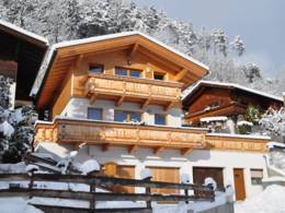 Ferienhaus Chalet Schlossblick