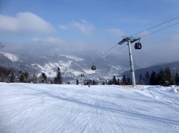 Mit der Szczyrk Gondola geht es hinauf nach Hala Skrzyczeńska