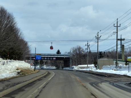 Japan: Anfahrt in Skigebiete und Parken an Skigebieten – Anfahrt, Parken Rusutsu