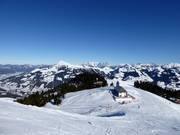 Blick auf das Kitzbüheler Horn mit Hahenkamm