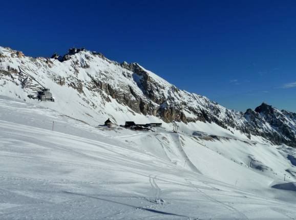 Gipfel, Klimaforschungsstation Schneefernerhaus und Sonnalpin
