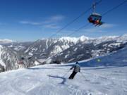 Piste an der Panorama-6er Sesselbahn